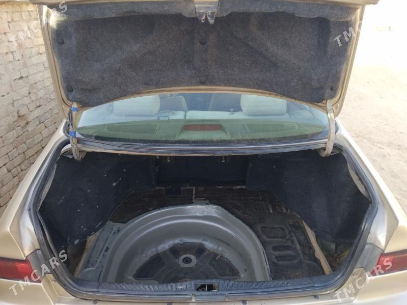 Toyota Camry 1998 - 117 000 TMT - Байрамали - img 5