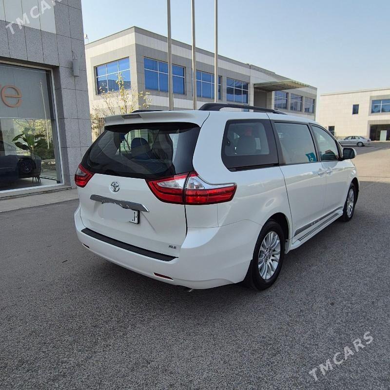 Toyota Sienna 2017 - 430 000 TMT - Ашхабад - img 2