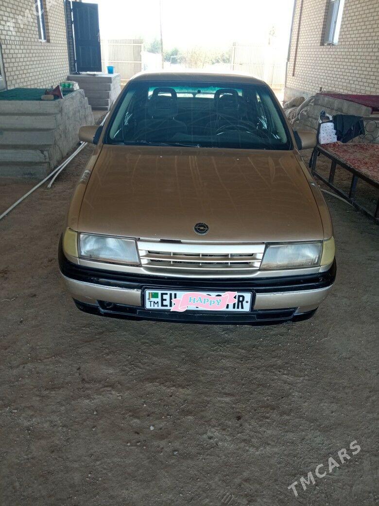 Opel Vectra 1989 - 35 000 TMT - Мары - img 2