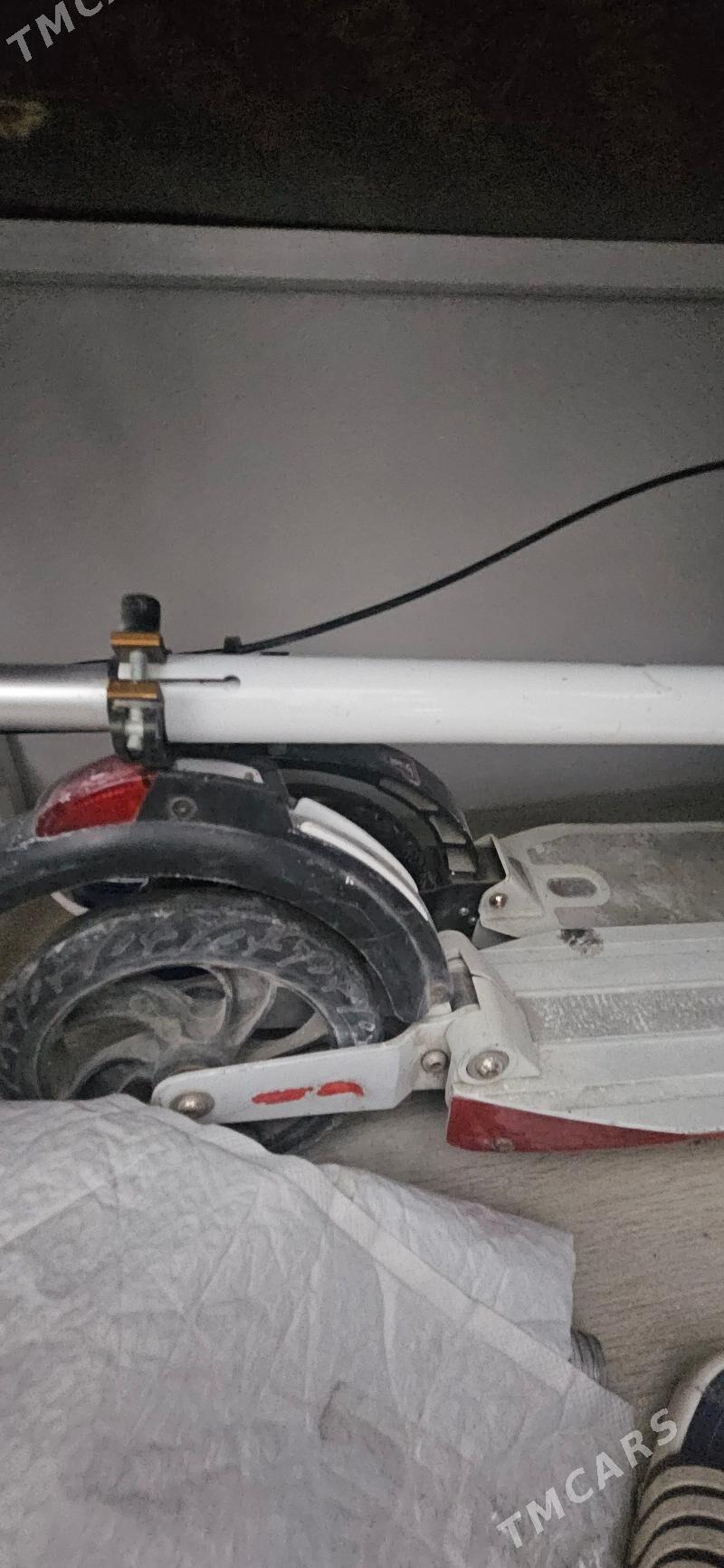 elektro samokat - Parahat 2 - img 2