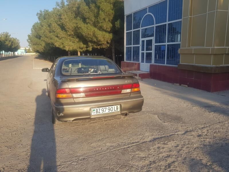 Infiniti I30 1997 - 55 000 TMT - Дянев - img 6