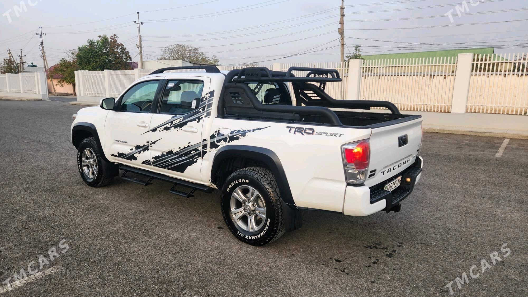 Toyota Tacoma 2018 - 430 335 TMT - Ашхабад - img 4