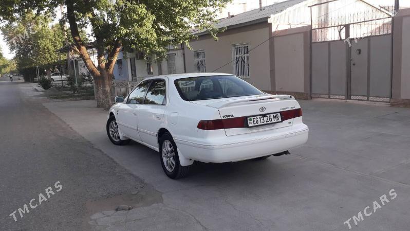 Toyota Camry 2000 - 135 000 TMT - Ёлётен - img 5