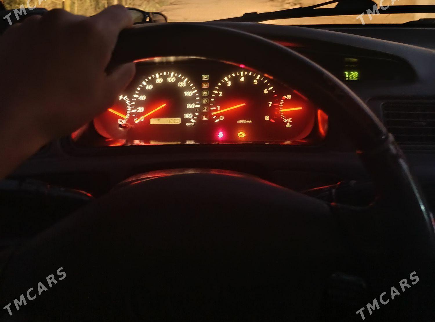 Toyota Camry 2000 - 135 000 TMT - Ёлётен - img 2