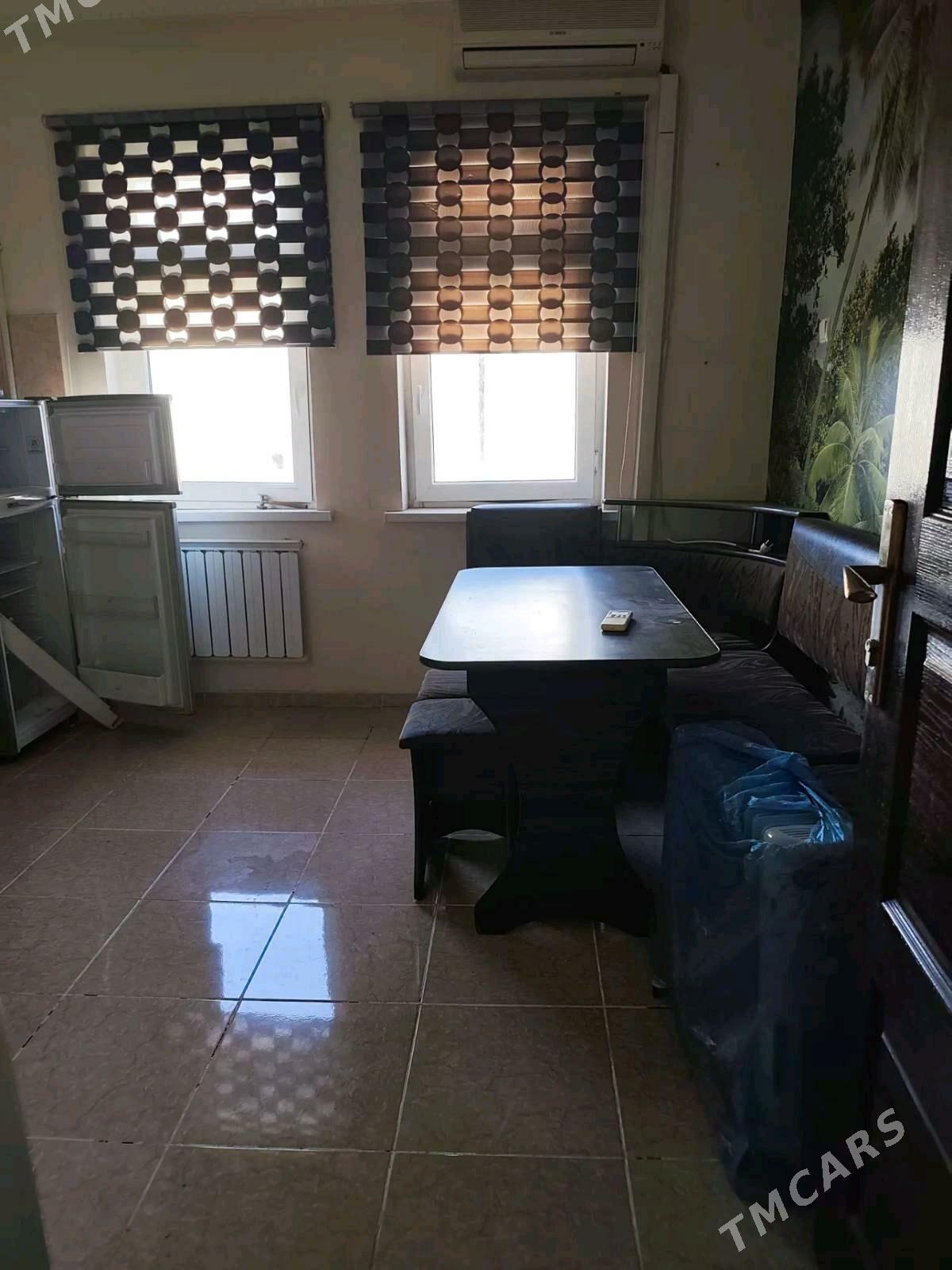 продам 2х комнатную мир 7/1 - Ашхабад - img 5