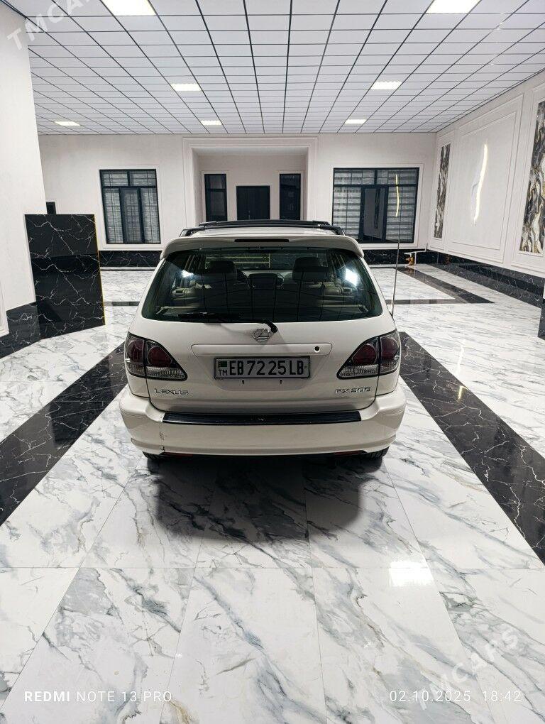 Lexus RX 300 2001 - 240 000 TMT - Дянев - img 2