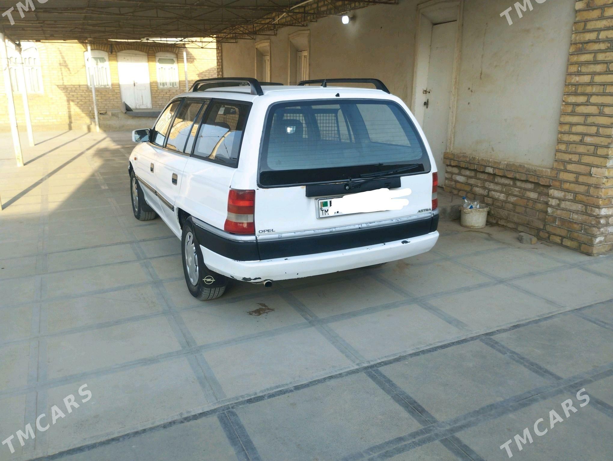 Opel Astra 1993 - 34 000 TMT - Векильбазар - img 3