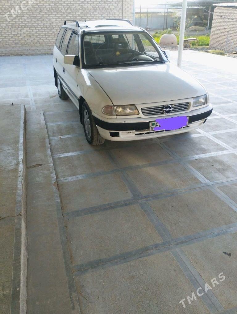 Opel Astra 1993 - 34 000 TMT - Векильбазар - img 2
