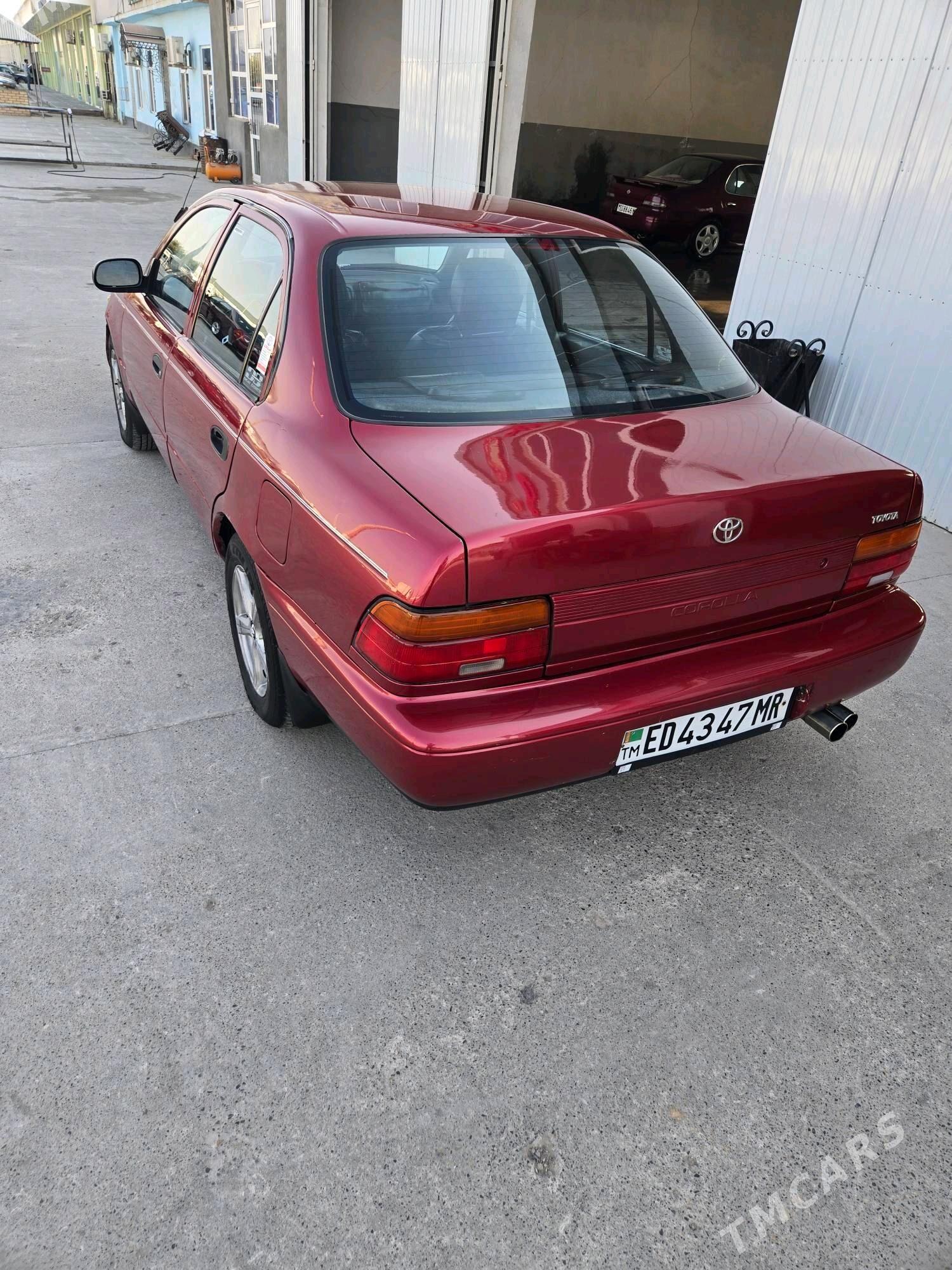 Toyota Corolla 1994 - 68 000 TMT - Мары - img 6