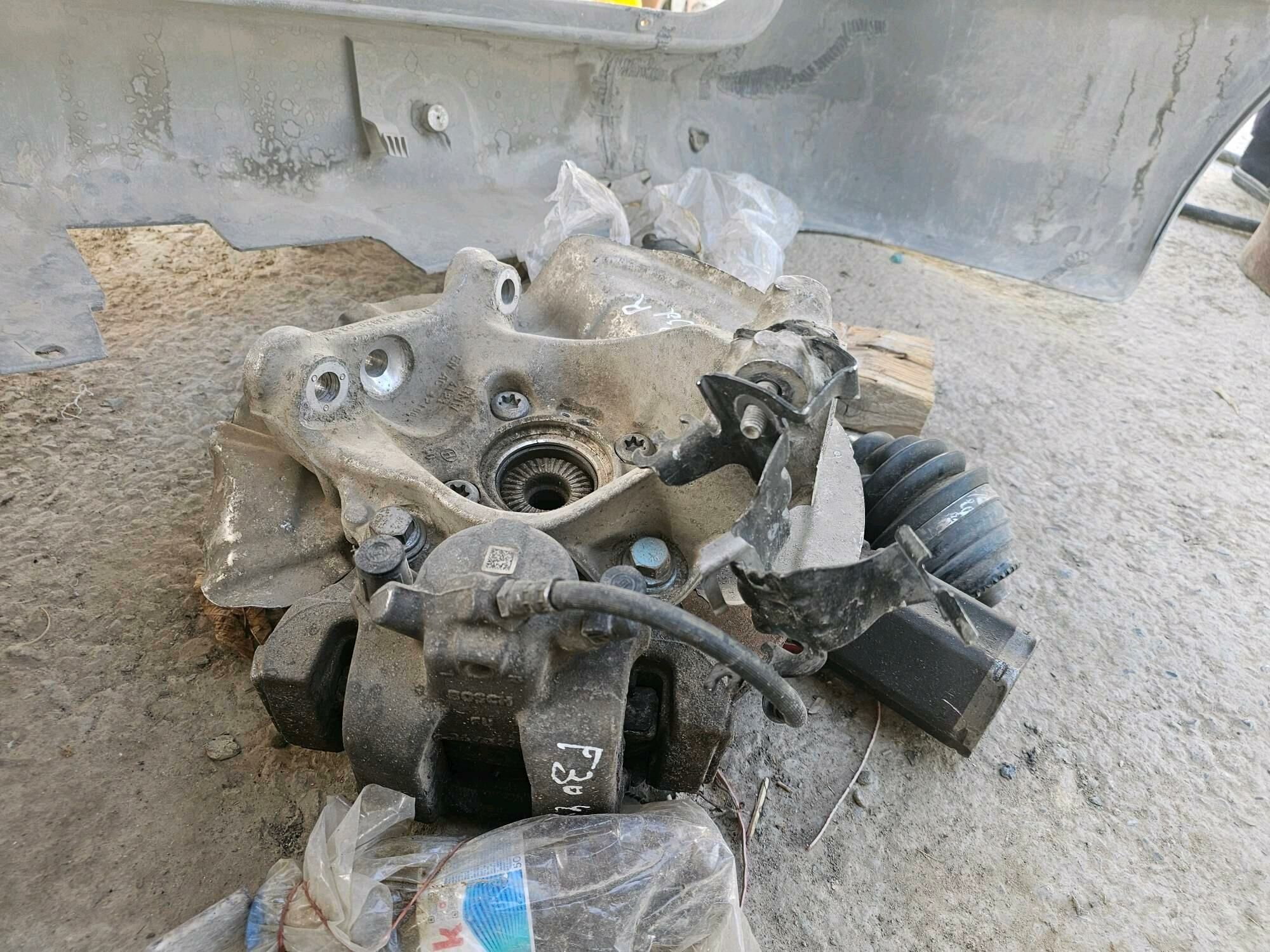 F30 Ustupitsa 4wd 2013 1 500 TMT - Änew - img 2