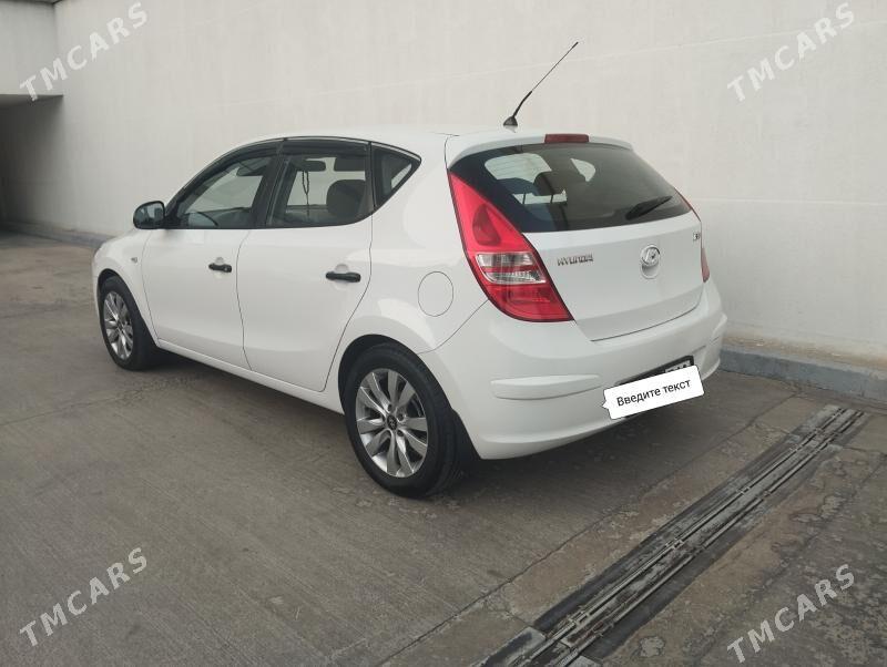 Hyundai I30 2011 - 142 000 TMT - Ашхабад - img 3