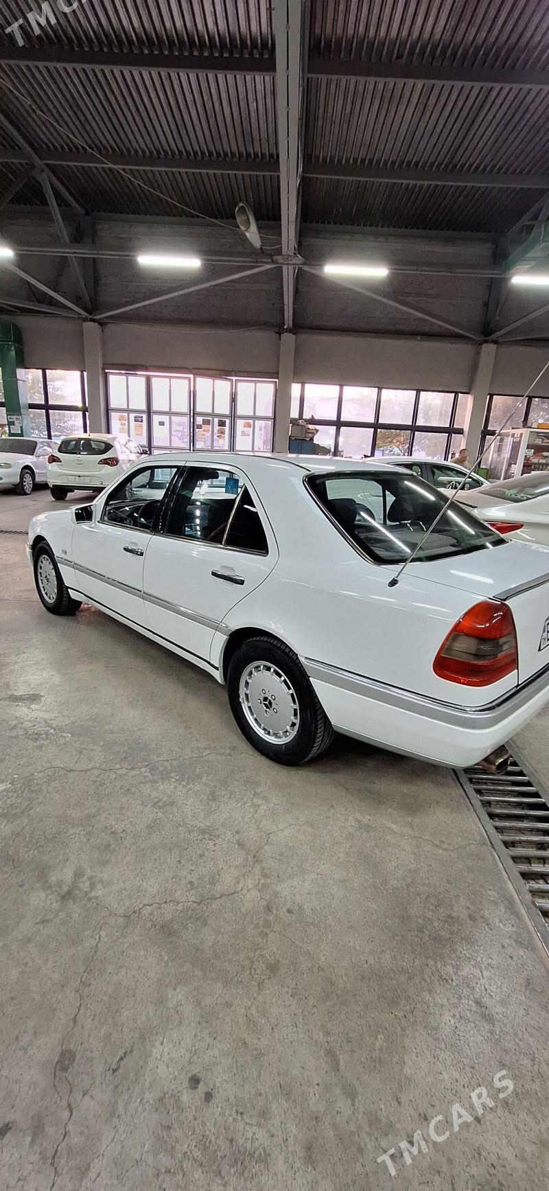 Mercedes-Benz C320 1996 - 78 000 TMT - Бедев - img 2