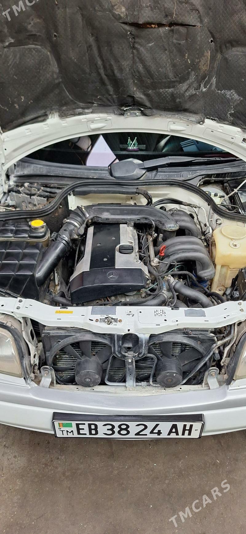 Mercedes-Benz C320 1996 - 78 000 TMT - Бедев - img 6