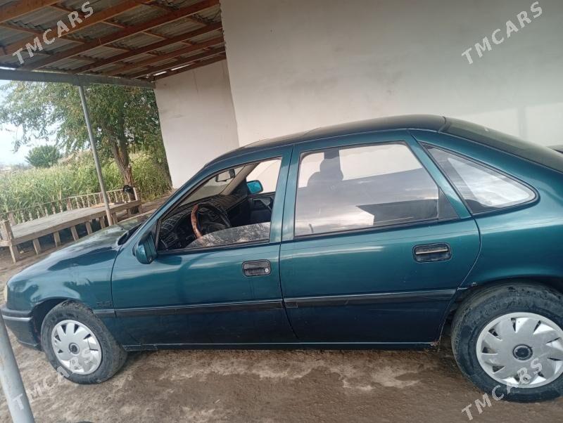 Opel Vectra 1993 - 30 000 TMT - Губадаг - img 9