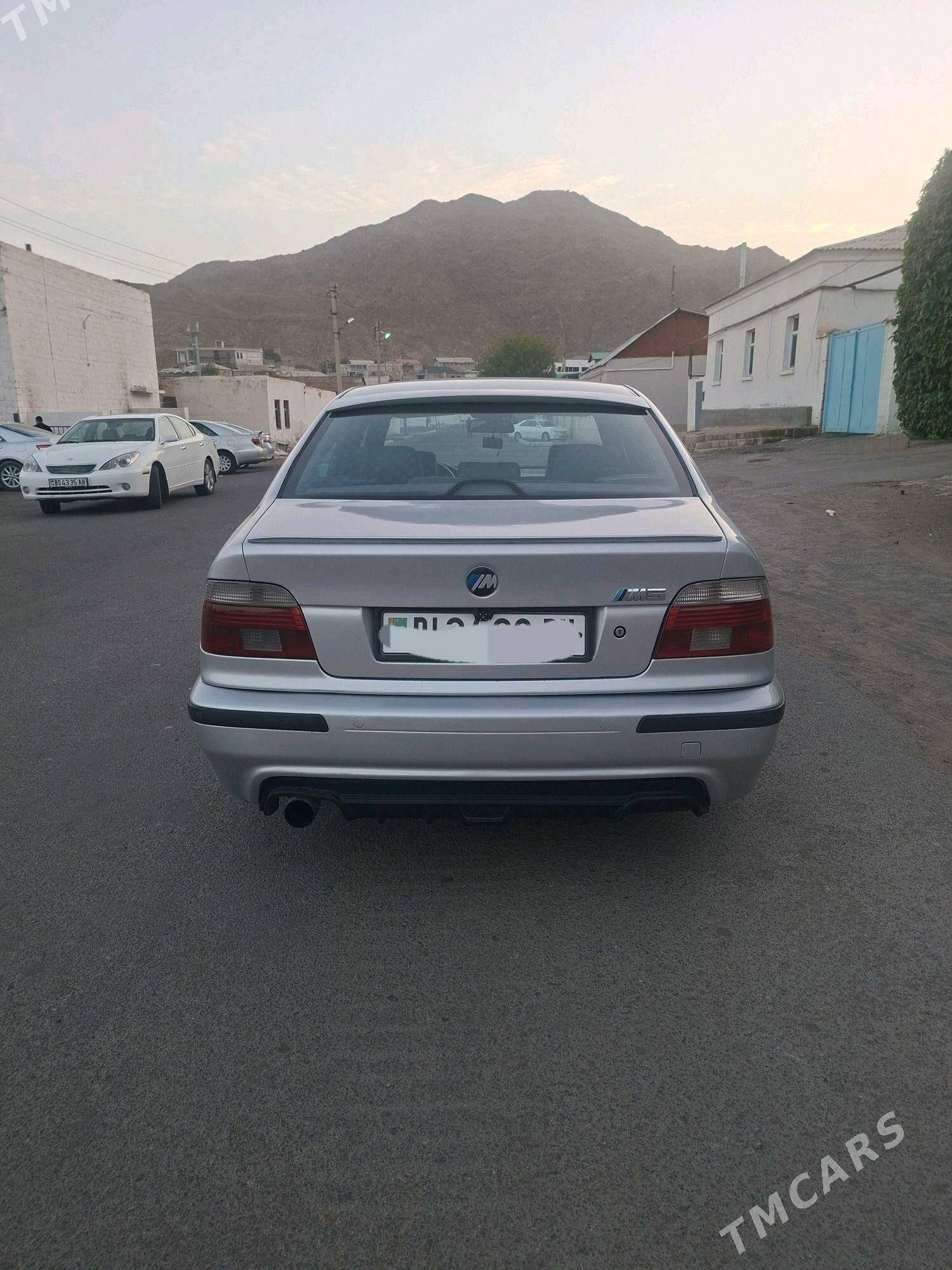 BMW 530 2002 - 130 000 TMT - Türkmenbaşy - img 3