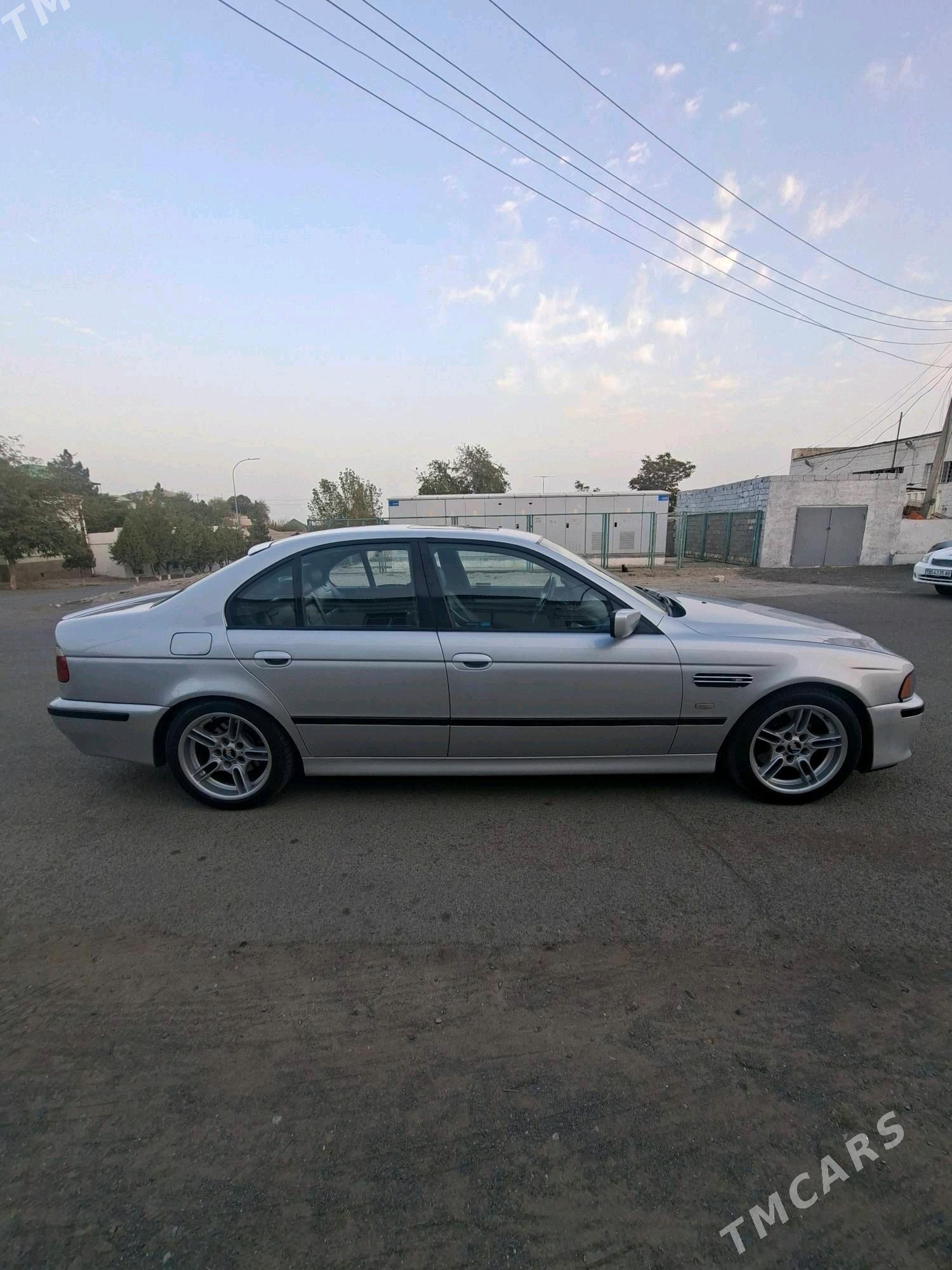 BMW 530 2002 - 130 000 TMT - Türkmenbaşy - img 4