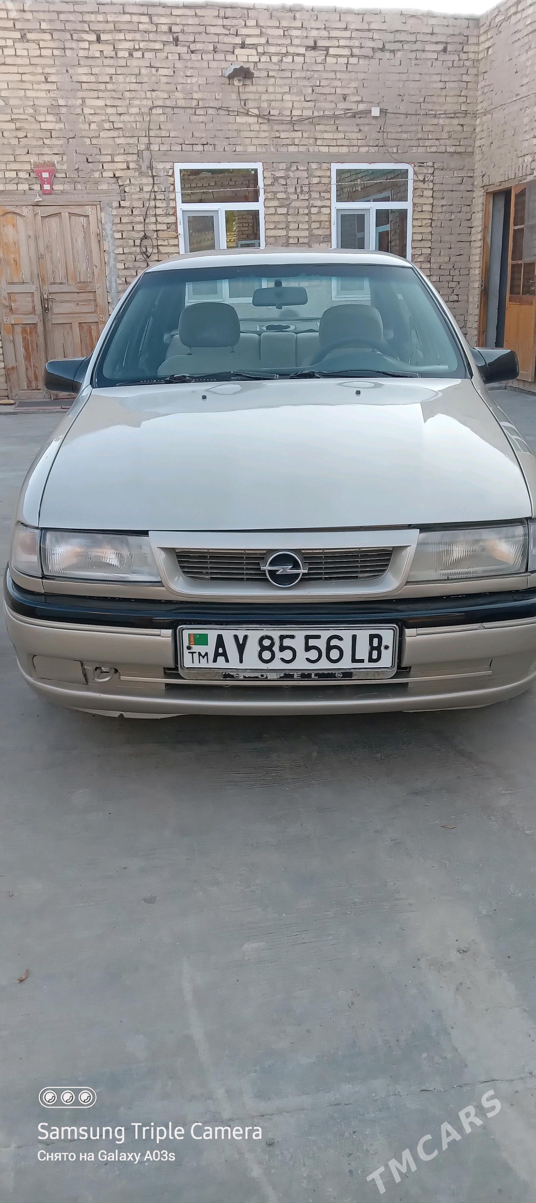Opel Vectra 1990 - 36 000 TMT - Чарджоу - img 5