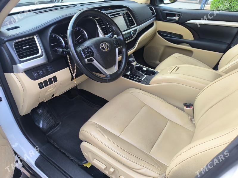 Toyota Highlander 2018 - 510 000 TMT - Ашхабад - img 2