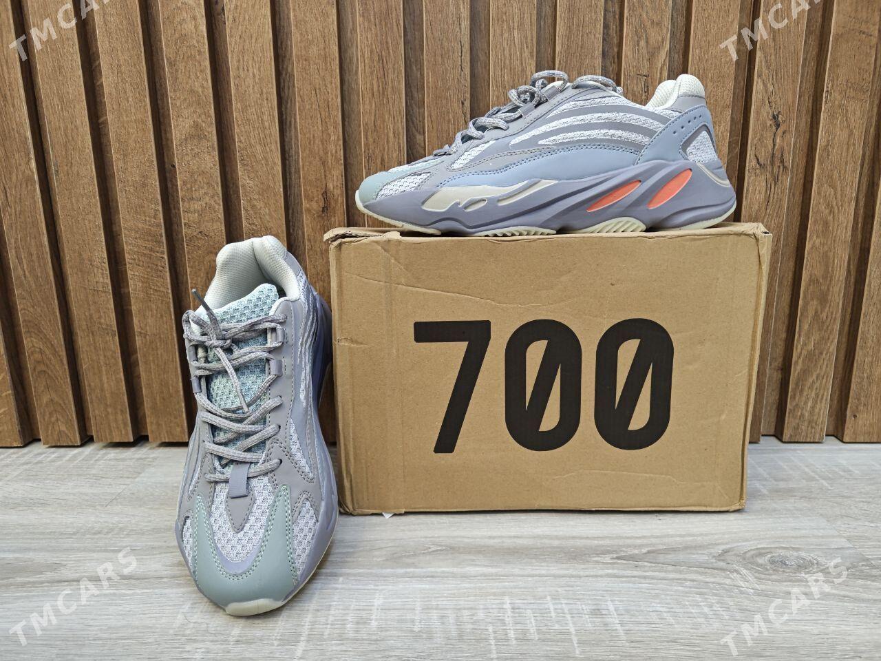 Adidas Yeezy 700 - Aşgabat - img 2