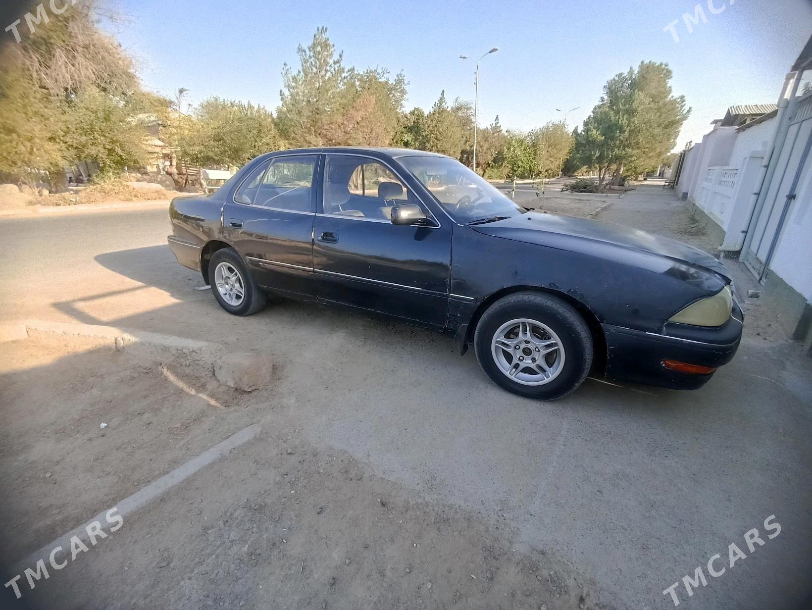 Toyota Camry 1993 - 37 000 TMT - Байрамали - img 4