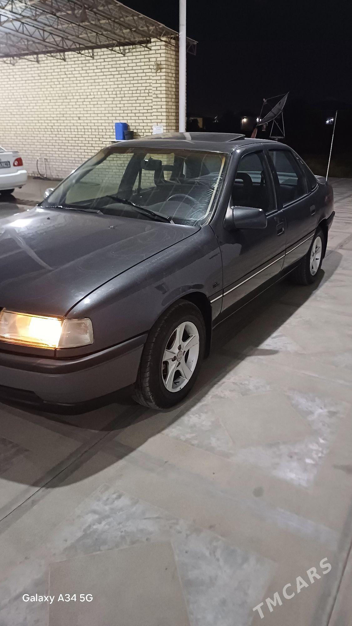 Opel Vectra 1992 - 42 000 TMT - Мары - img 7