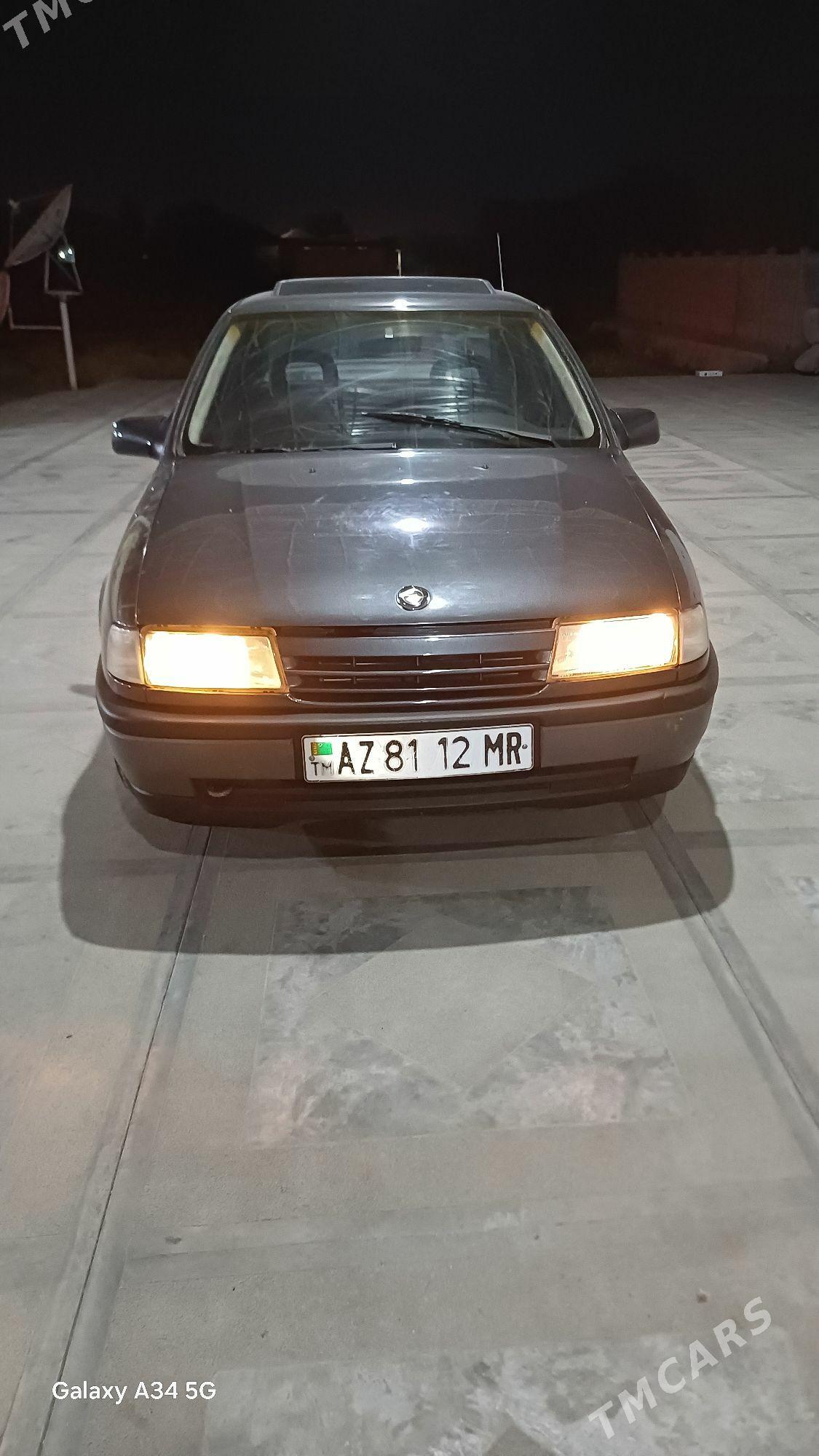 Opel Vectra 1992 - 42 000 TMT - Мары - img 5