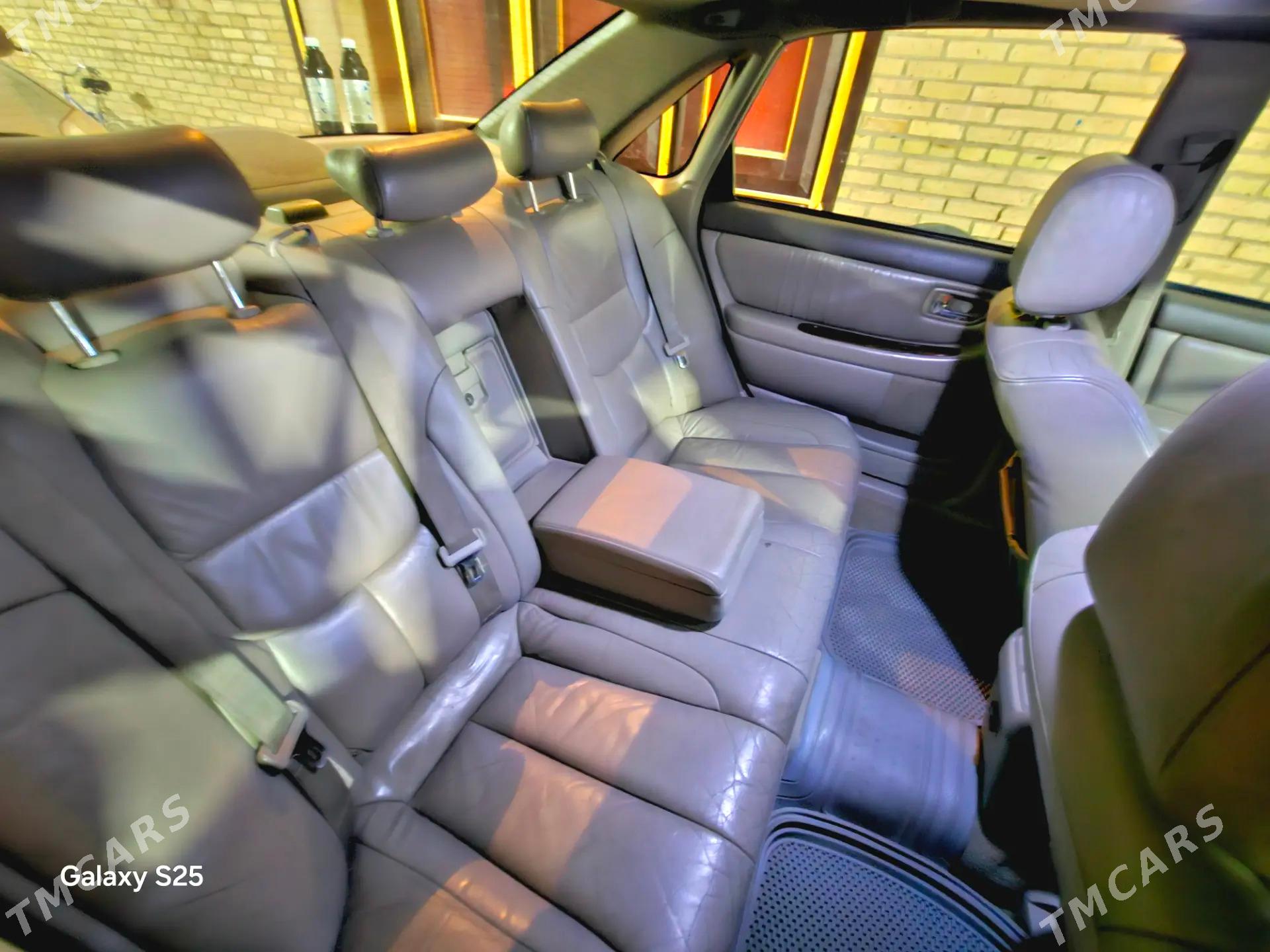 Toyota Avalon 2004 - 230 000 TMT - Ходжамбаз - img 6