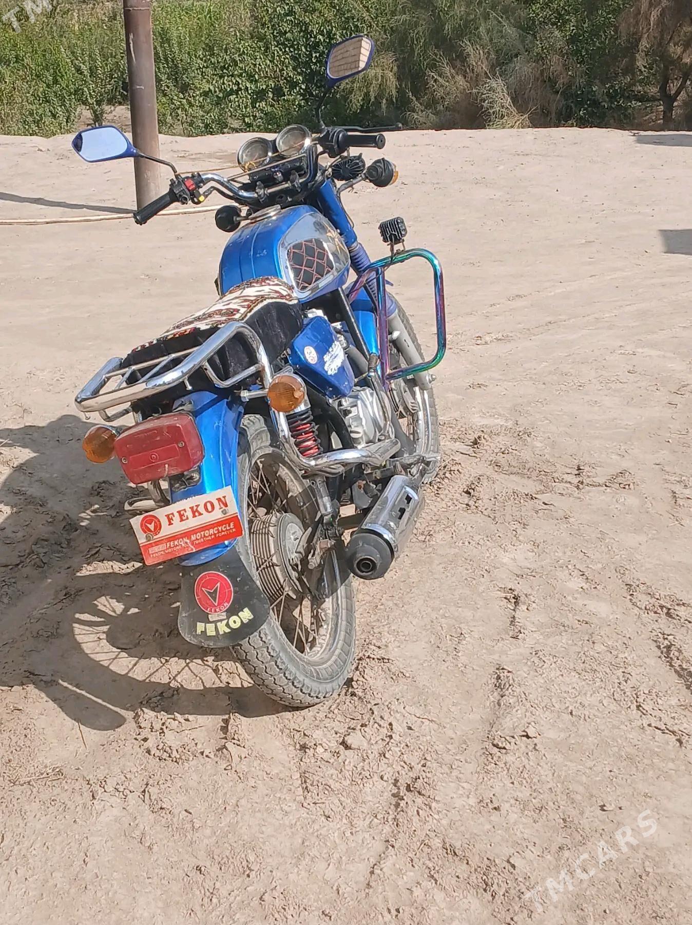 Jawa Perak 2022 - 13 000 TMT - Халач - img 1