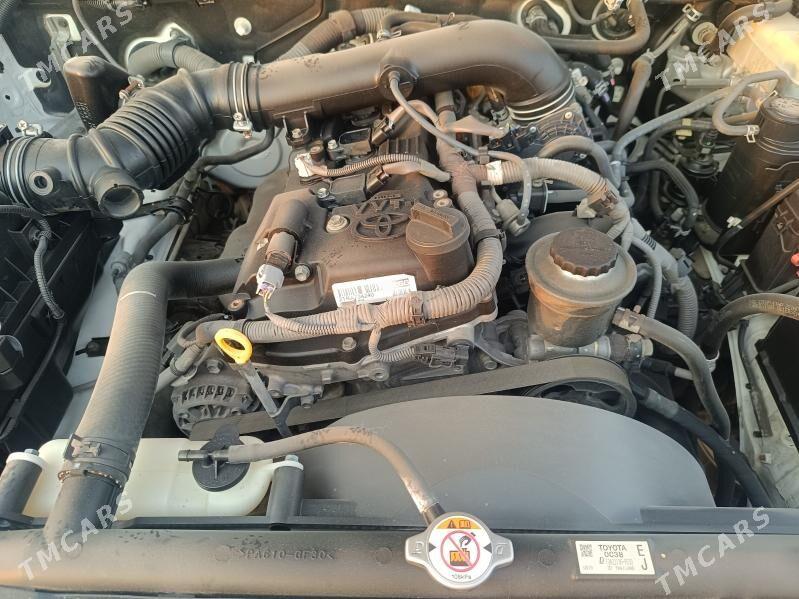Toyota Hilux 2021 - 490 000 TMT - Балканабат - img 7