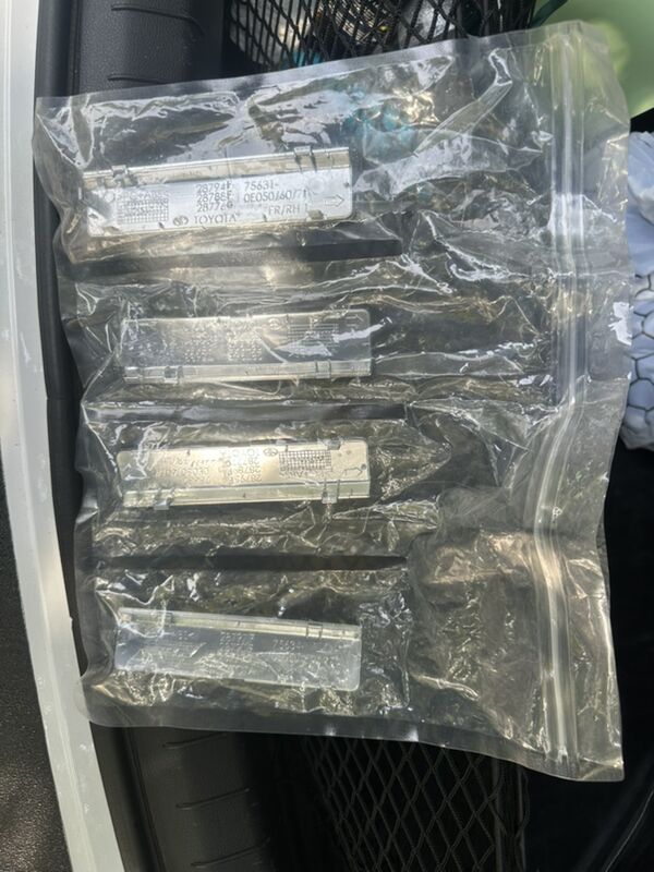 Toyota highlander lizha plsmas 1 600 TMT - Aşgabat - img 2