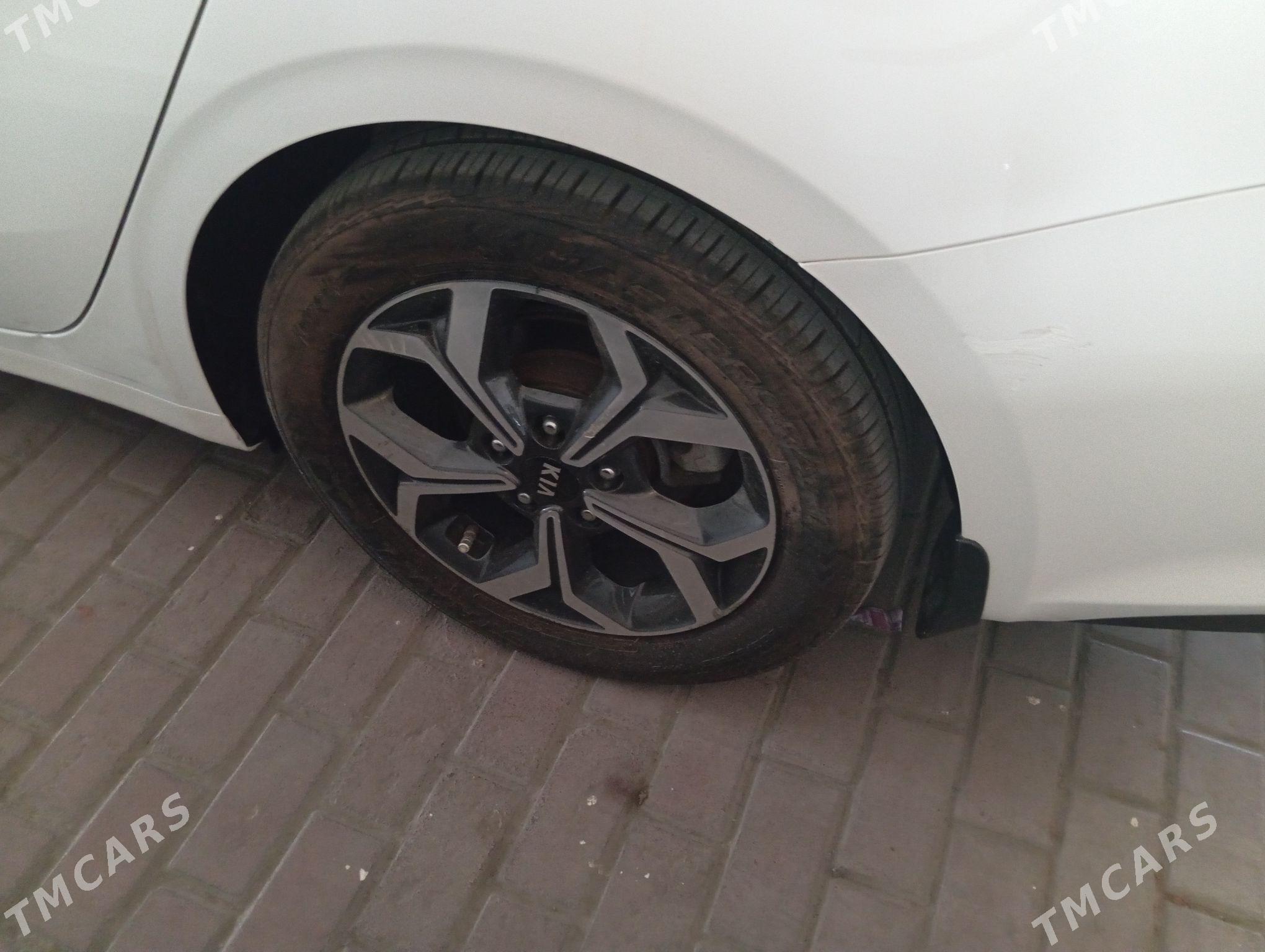 Kia Forte 2020 - 240 000 TMT - Ким район - img 3