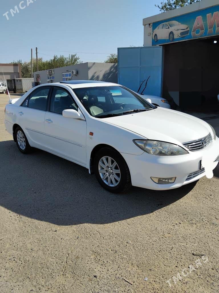 Toyota Camry 2004 - 160 000 TMT - Мары - img 3