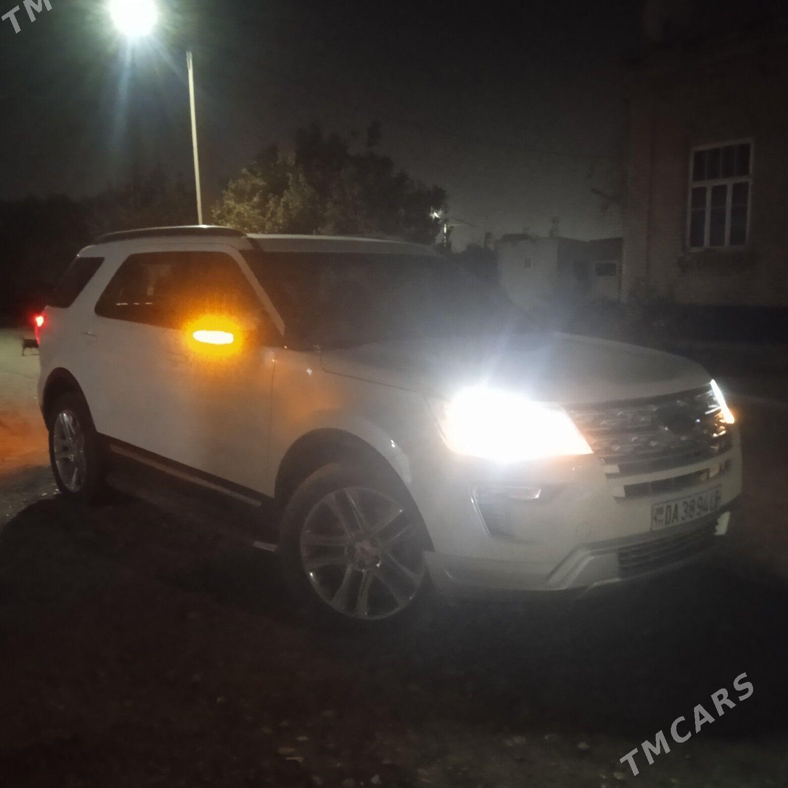 Ford Explorer 2018 - 400 000 TMT - Туркменабат - img 5