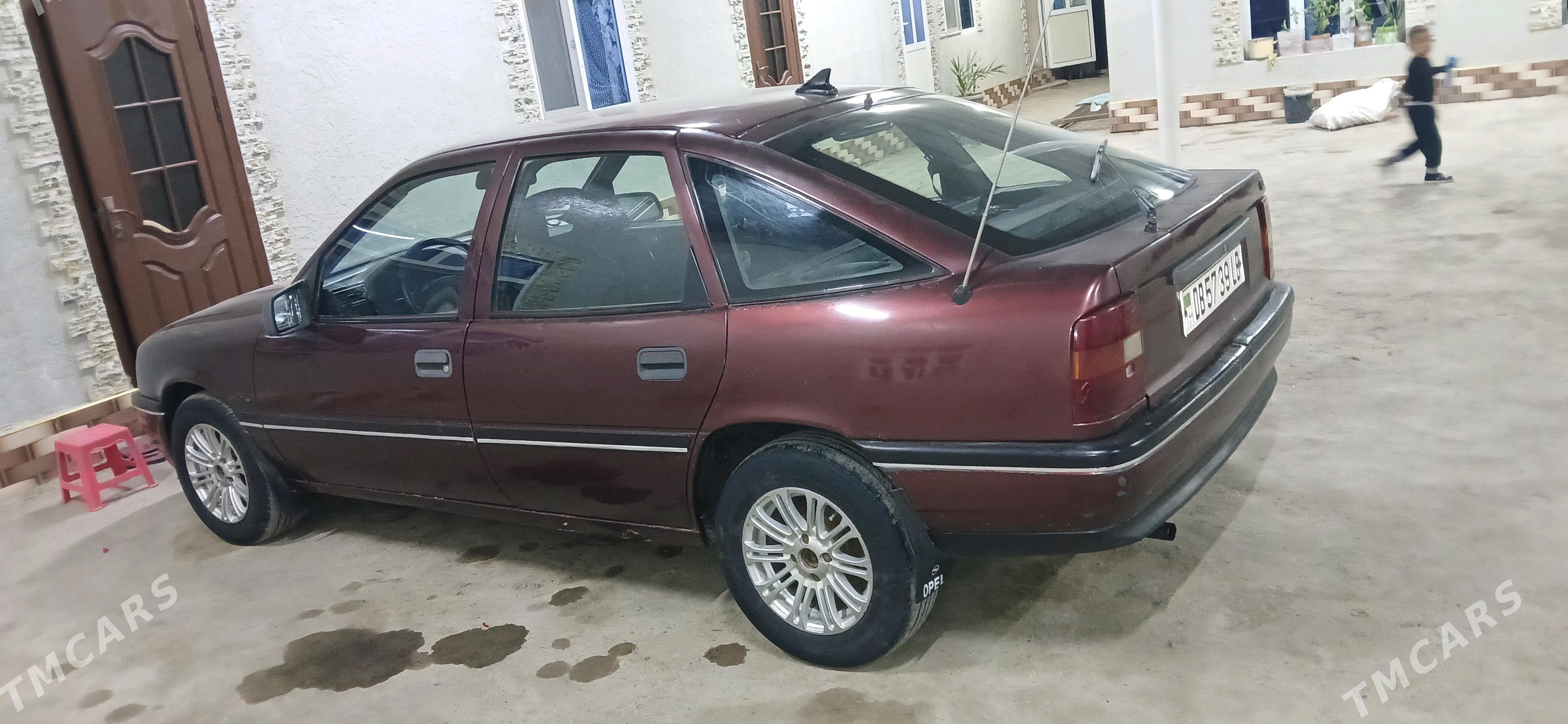 Opel Vectra 1991 - 20 000 TMT - Чарджоу - img 2