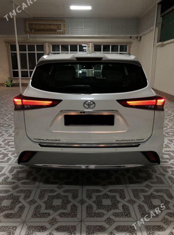 Toyota Highlander 2021 - 1 060 000 TMT - Ашхабад - img 4