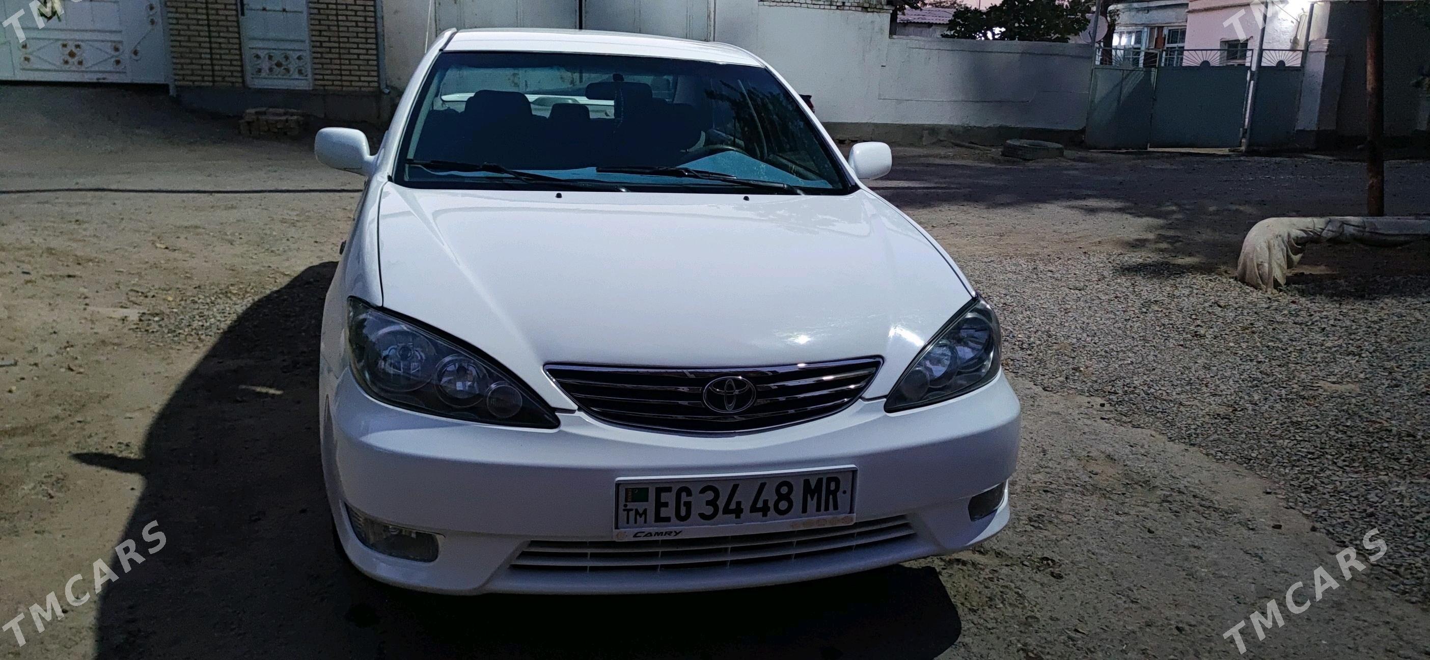 Toyota Camry 2003 - 170 000 TMT - Мары - img 4