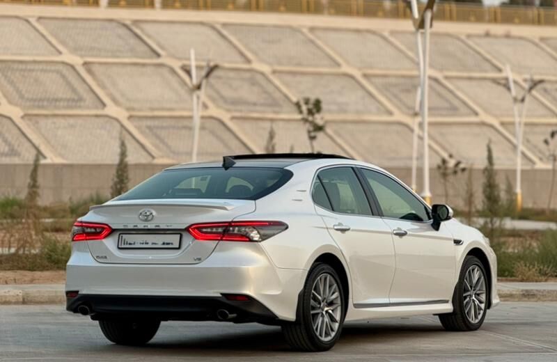 Toyota Camry 2023 - 726 000 TMT - Ашхабад - img 3