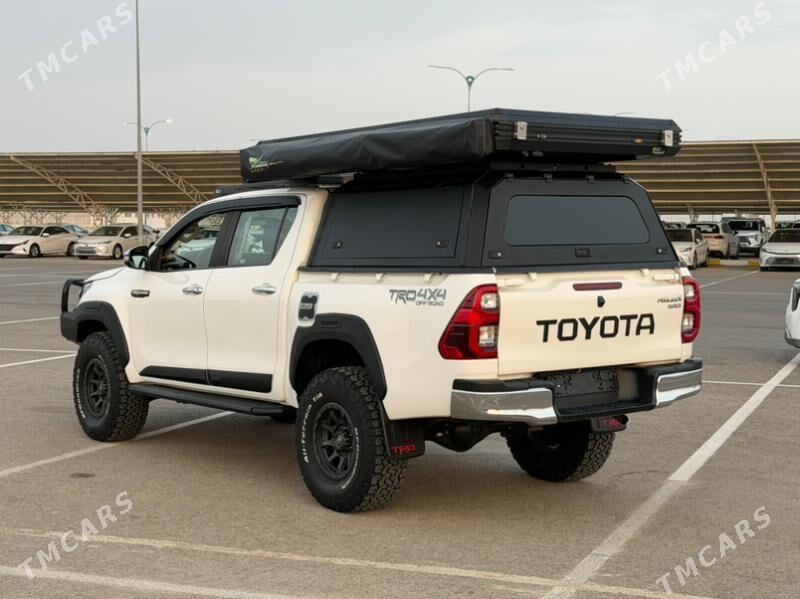 Toyota Hilux 2021 - 668 000 TMT - Ашхабад - img 6