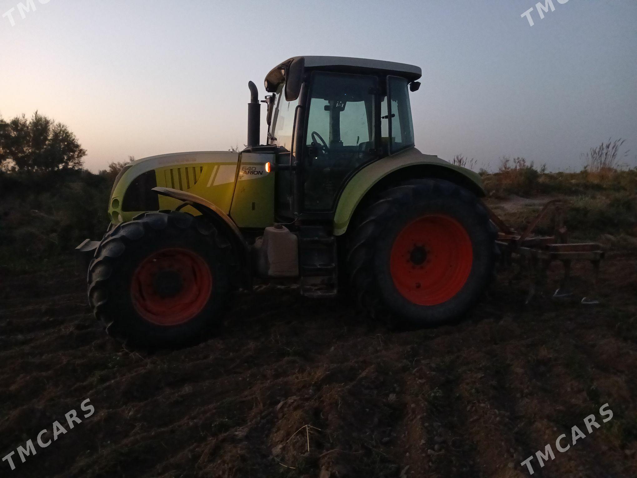 MTZ 82 2011 - 500 000 TMT - Фарап - img 3