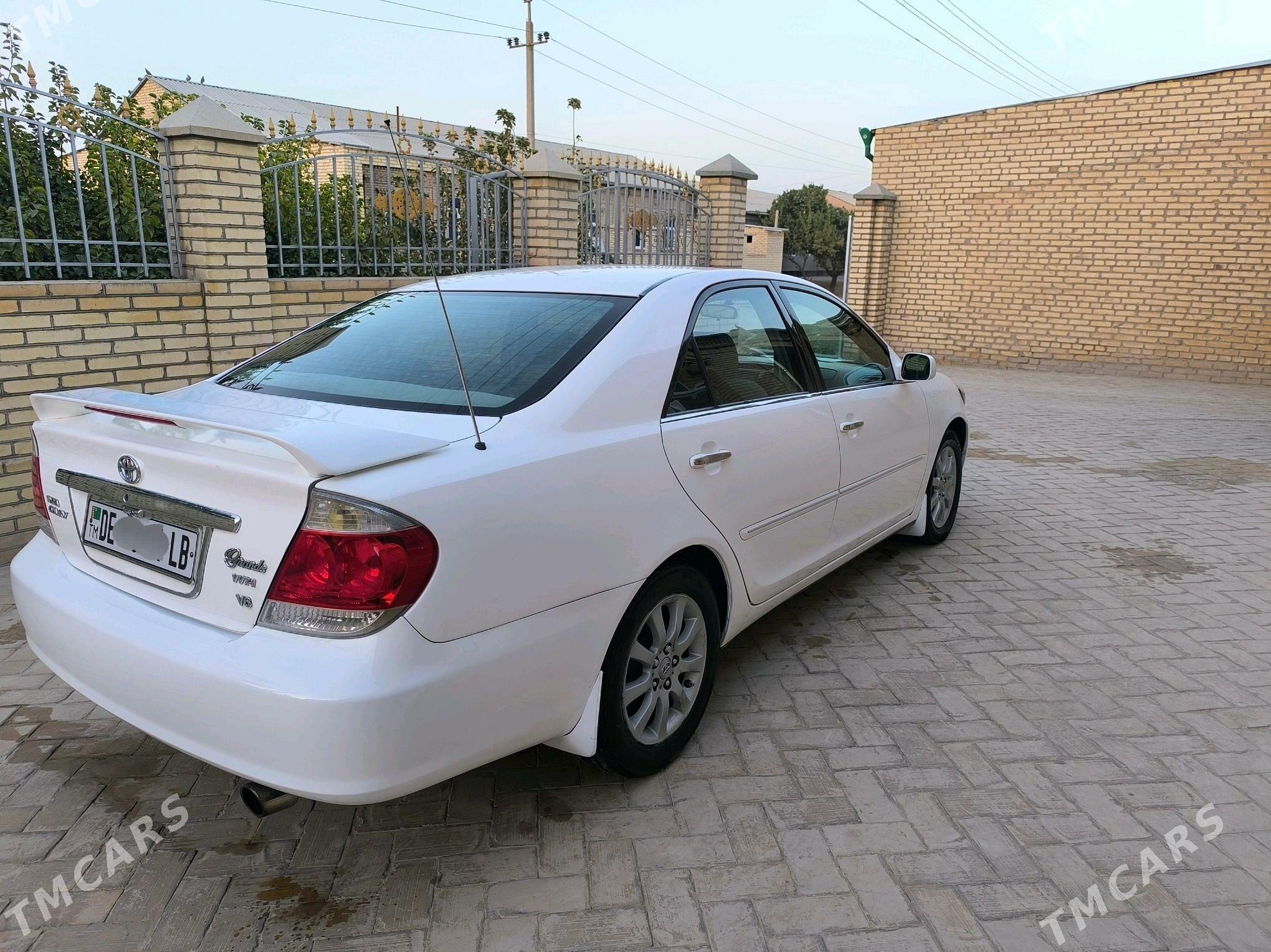 Toyota Camry 2006 - 168 000 TMT - Халач - img 3