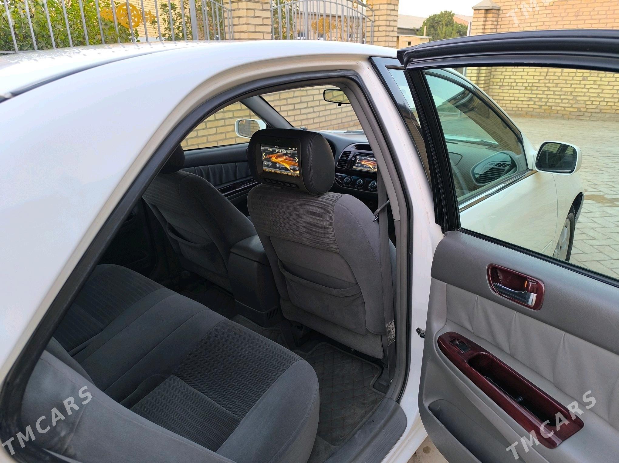 Toyota Camry 2006 - 168 000 TMT - Халач - img 5
