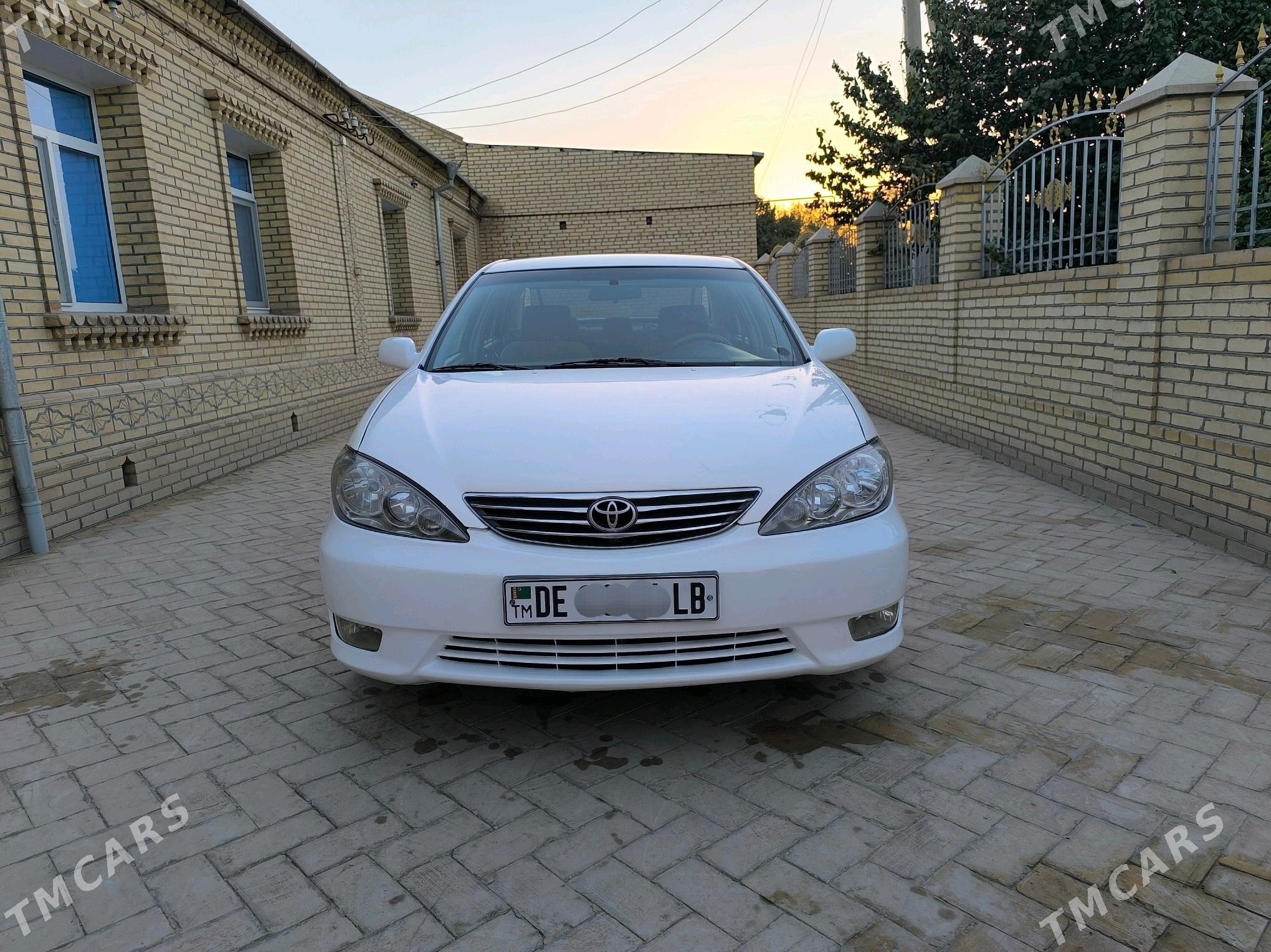 Toyota Camry 2006 - 168 000 TMT - Халач - img 4