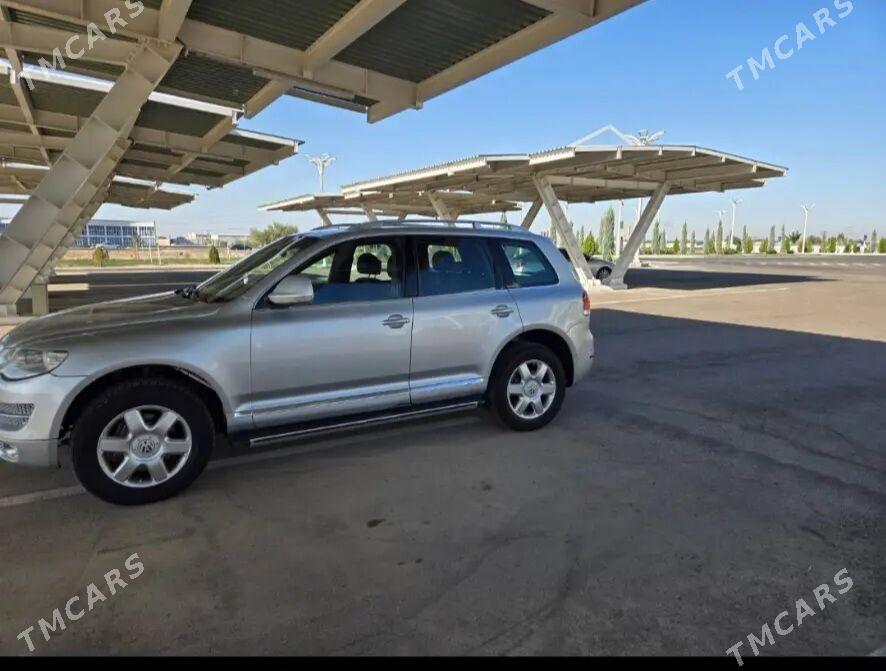 Volkswagen Touareg 2007 - 125 000 TMT - Мары - img 1