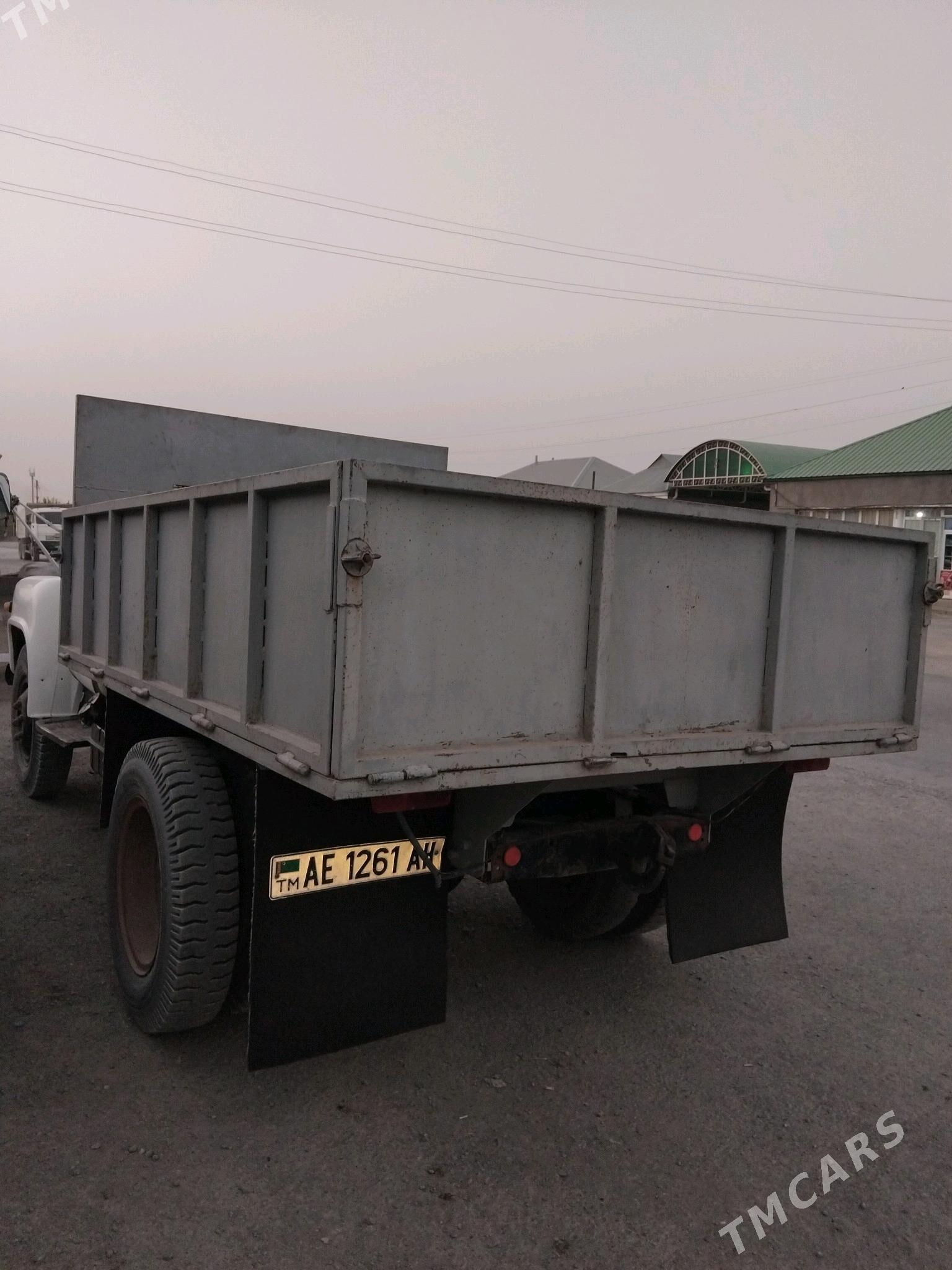 Gaz 52 1983 - 30 000 TMT - Gökdepe - img 1