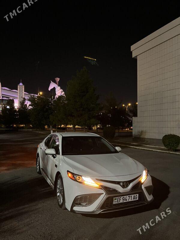 Toyota Camry 2021 - 350 000 TMT - Ашхабад - img 4