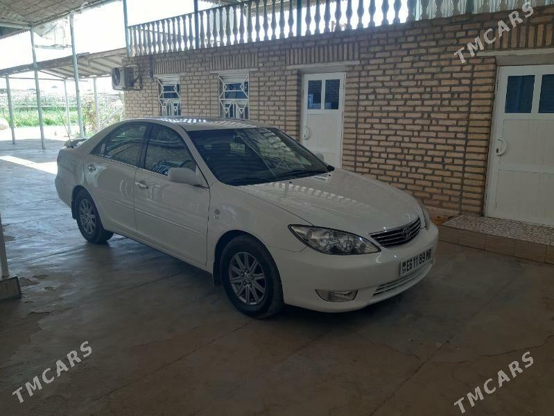 Toyota Camry 2003 - 260 000 TMT - Мары - img 2