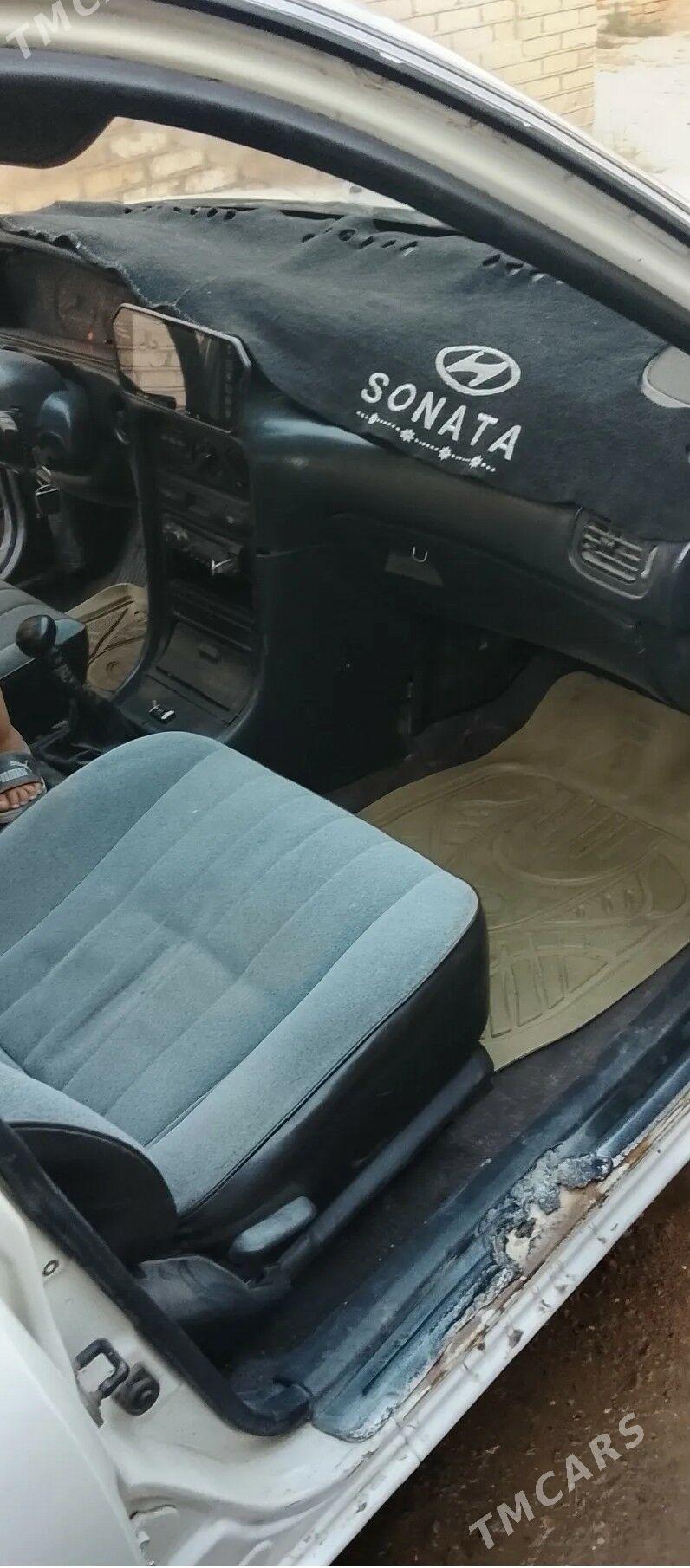Hyundai Sonata 1999 - 25 000 TMT - Мары - img 4