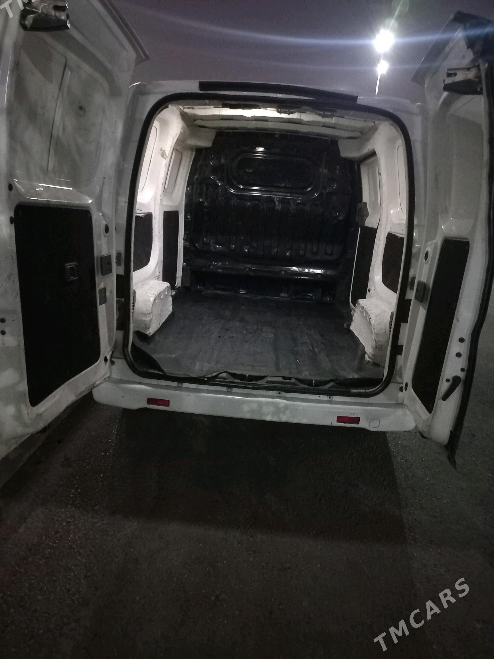 Nissan NV200 2015 - 160 000 TMT - Ашхабад - img 3