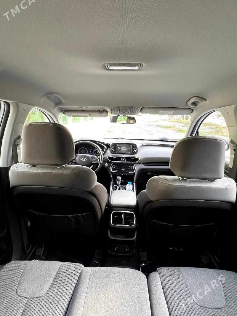 Hyundai Santa Fe 2018 - 400 000 TMT - Гарадамак Шор - img 3