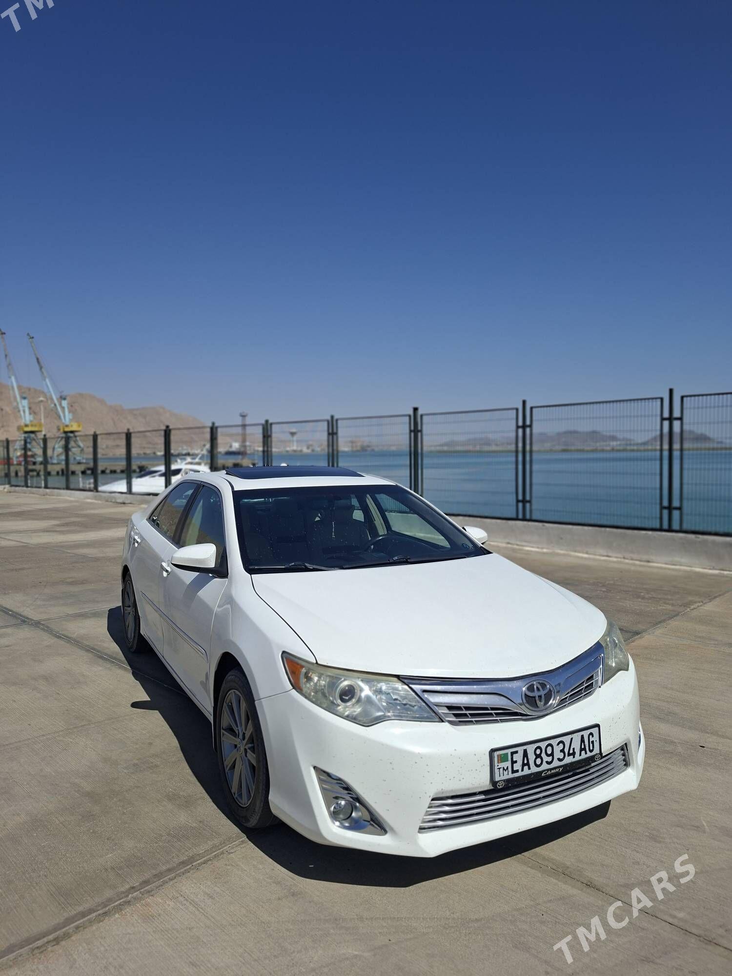 Toyota Camry 2012 - 255 000 TMT - 1 mkr - img 2